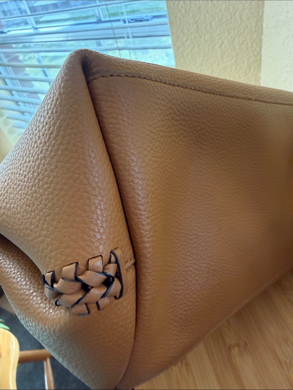 Coach Tan Pebbled Leather Market Tote bag - Picture 10 of 14